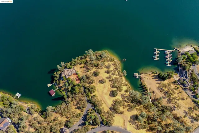 $850,000 | 4 Lakefront Drive, Jamestown, CA 95327