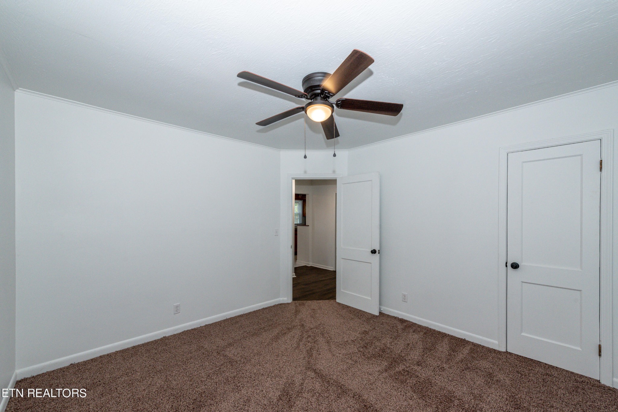 561 Russell Road Rockford, TN 37853 - Photo 12 of 18 Gallery Image 12