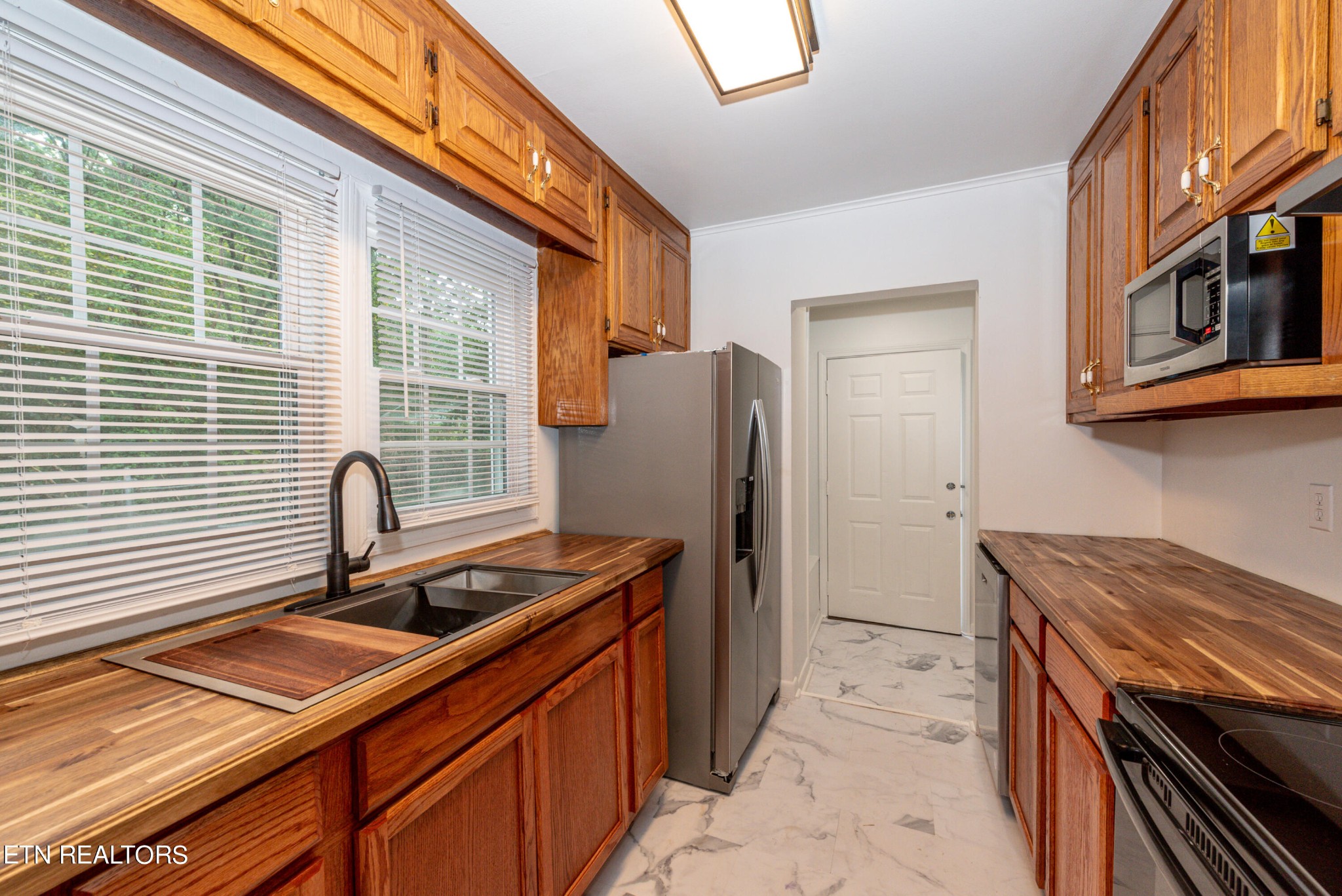 561 Russell Road Rockford, TN 37853 - Photo 7 of 18 Gallery Image 7