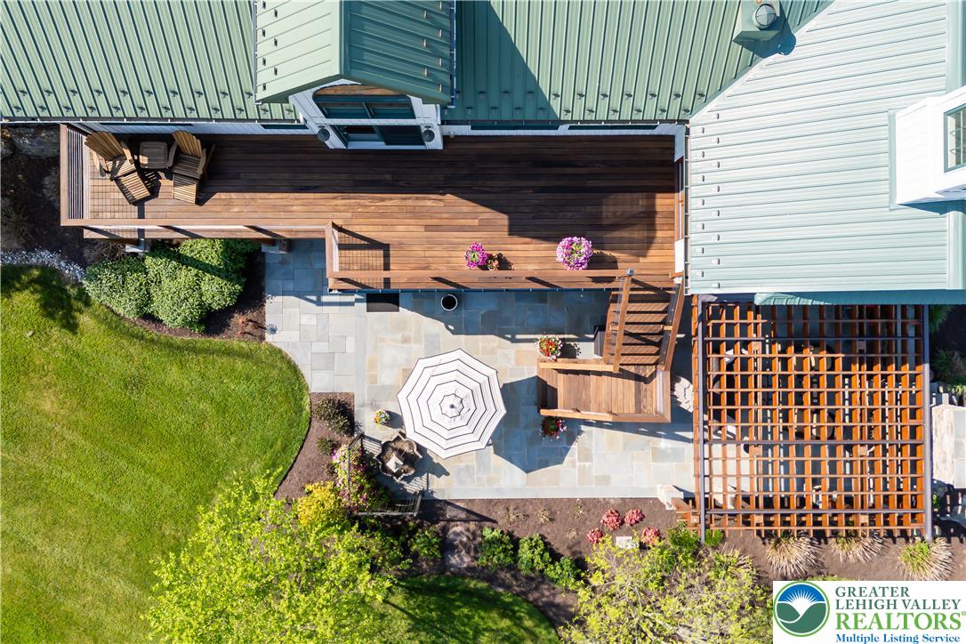 5136 Old Carriage Road Northampton, PA 18067 - Photo 11 of 56