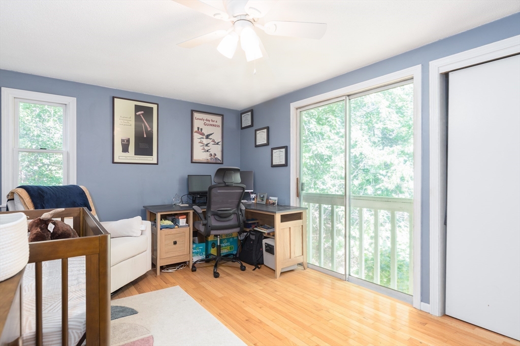 4 Acadia Kimball Road, Unit 4 Amesbury, MA 01913 - Photo 13 of 20 a workspace with furniture and a window