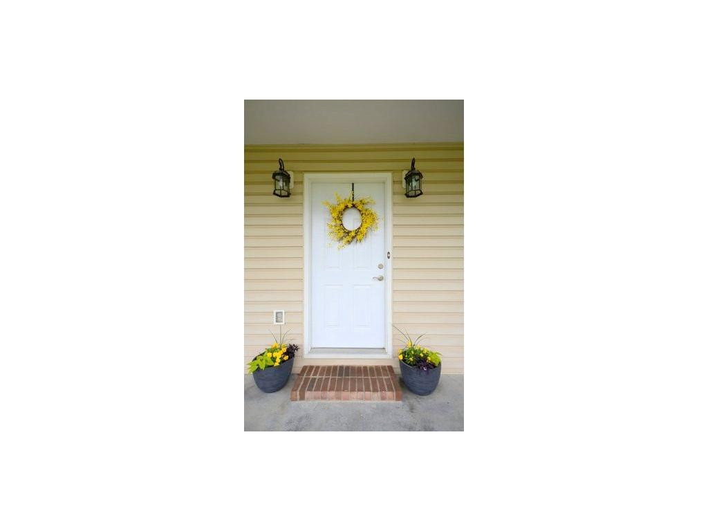 2501 Devault Bridge Road Piney Flats, TN 37686 - Photo 3 of 24 Photo 3