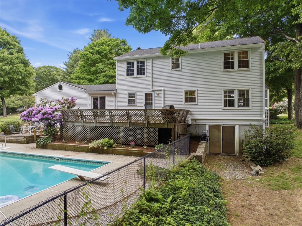 10 Arnold Road Framingham, MA 01701 - Photo 30 of 31 Gallery Image 30