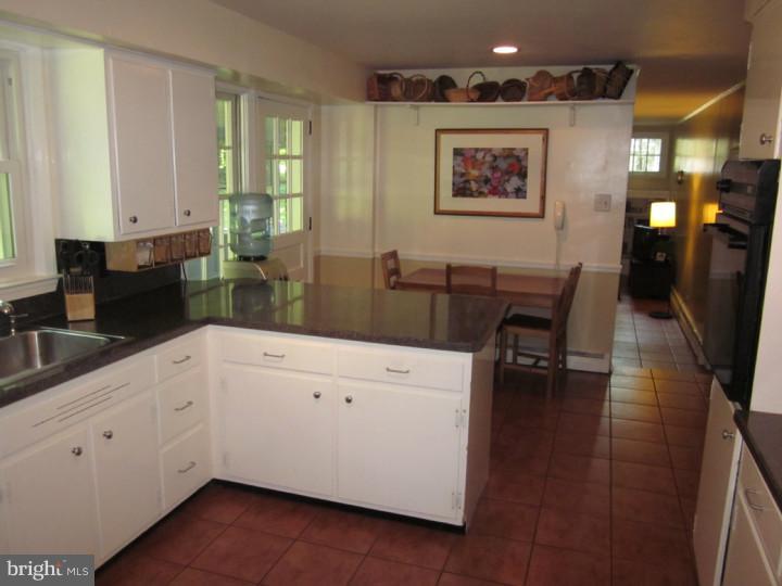 209 Pembroke Road Wallingford, PA 19086 - Photo 11 of 25 Kitchen