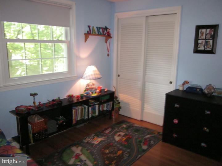 209 Pembroke Road Wallingford, PA 19086 - Photo 18 of 25 Bedroom 3