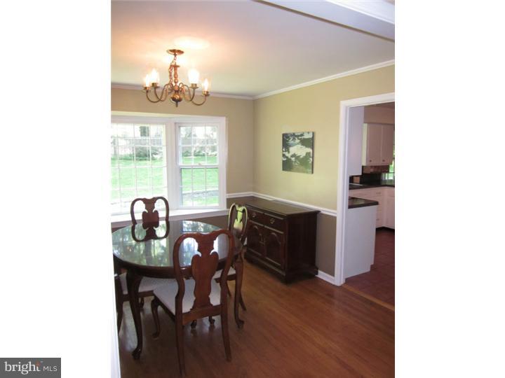 209 Pembroke Road Wallingford, PA 19086 - Photo 8 of 25 Dining Room