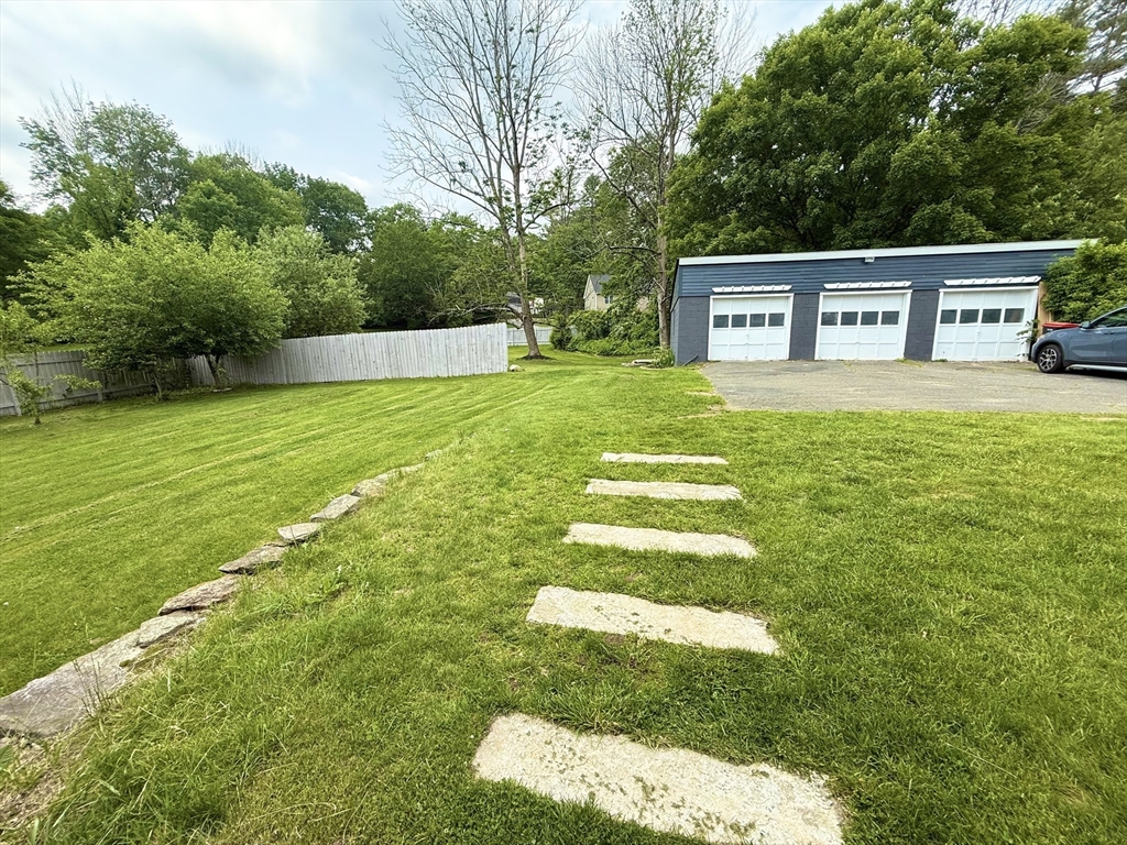 59 Brookfield Road Sturbridge, MA 01518 - Photo 13 of 40 a view of a house with a yard