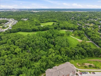 $1,900,000 | 6121 Northwest Klamm Drive, Kansas City, MO 64151