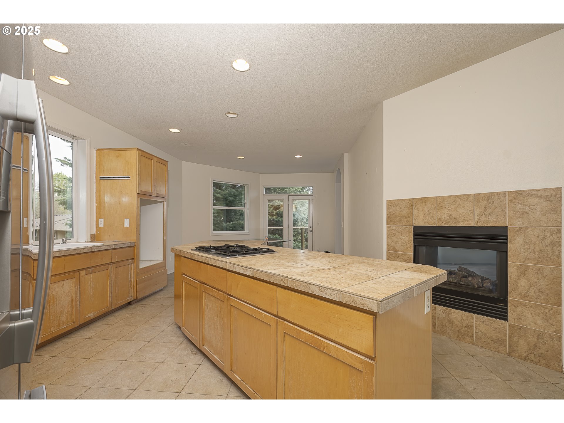10479 Southwest Amanda Court Tigard, OR 97224 - Photo 12 of 38 Gallery Image 12
