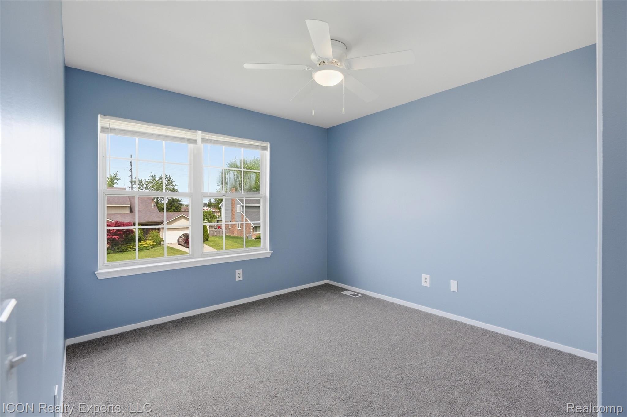 1028 Knightsbridge Road Canton, MI 48187 - Photo 14 of 25 099.jpg
