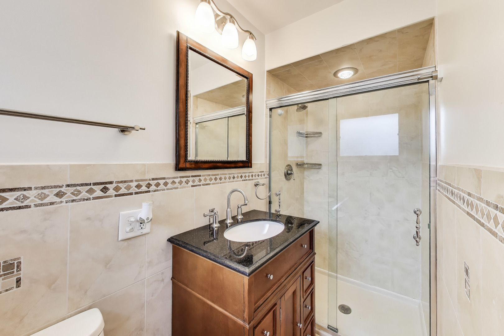 835 Tomawadee Drive Park Ridge, IL 60068 - Photo 16 of 36 Gallery Image 16
