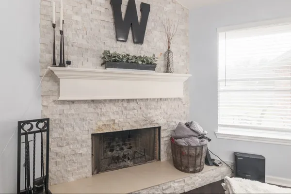 $2,150 | 4301 Twin Lakes Trail, Pearland, TX 77584