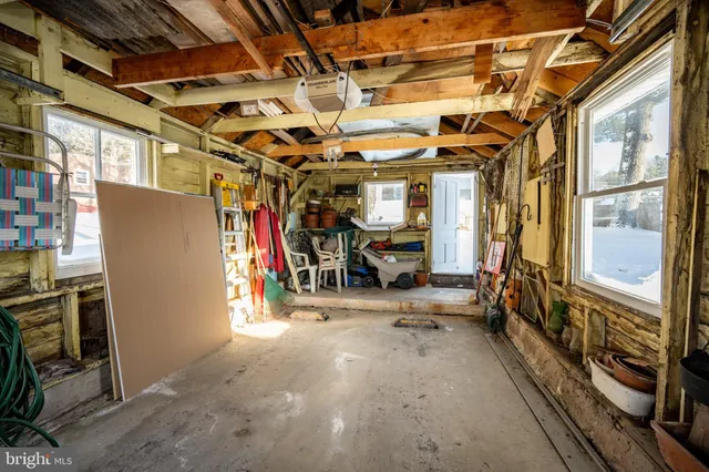 $185,000 | 729 East Oak Street, Oakland, MD 21550