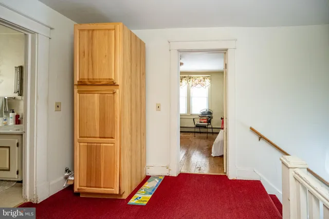 $185,000 | 729 East Oak Street, Oakland, MD 21550