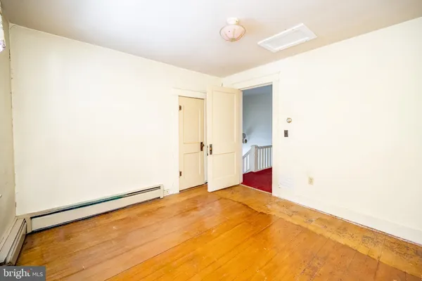 $185,000 | 729 East Oak Street, Oakland, MD 21550