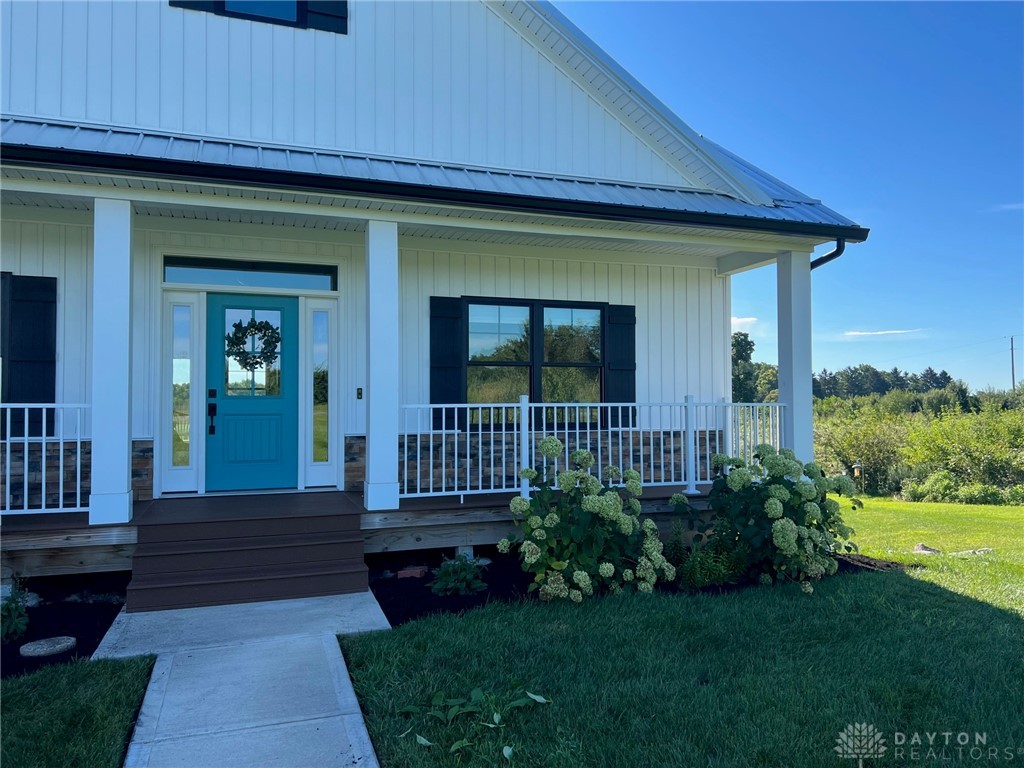 6534 Fowler Road Enon, OH 45323 - Photo 5 of 43