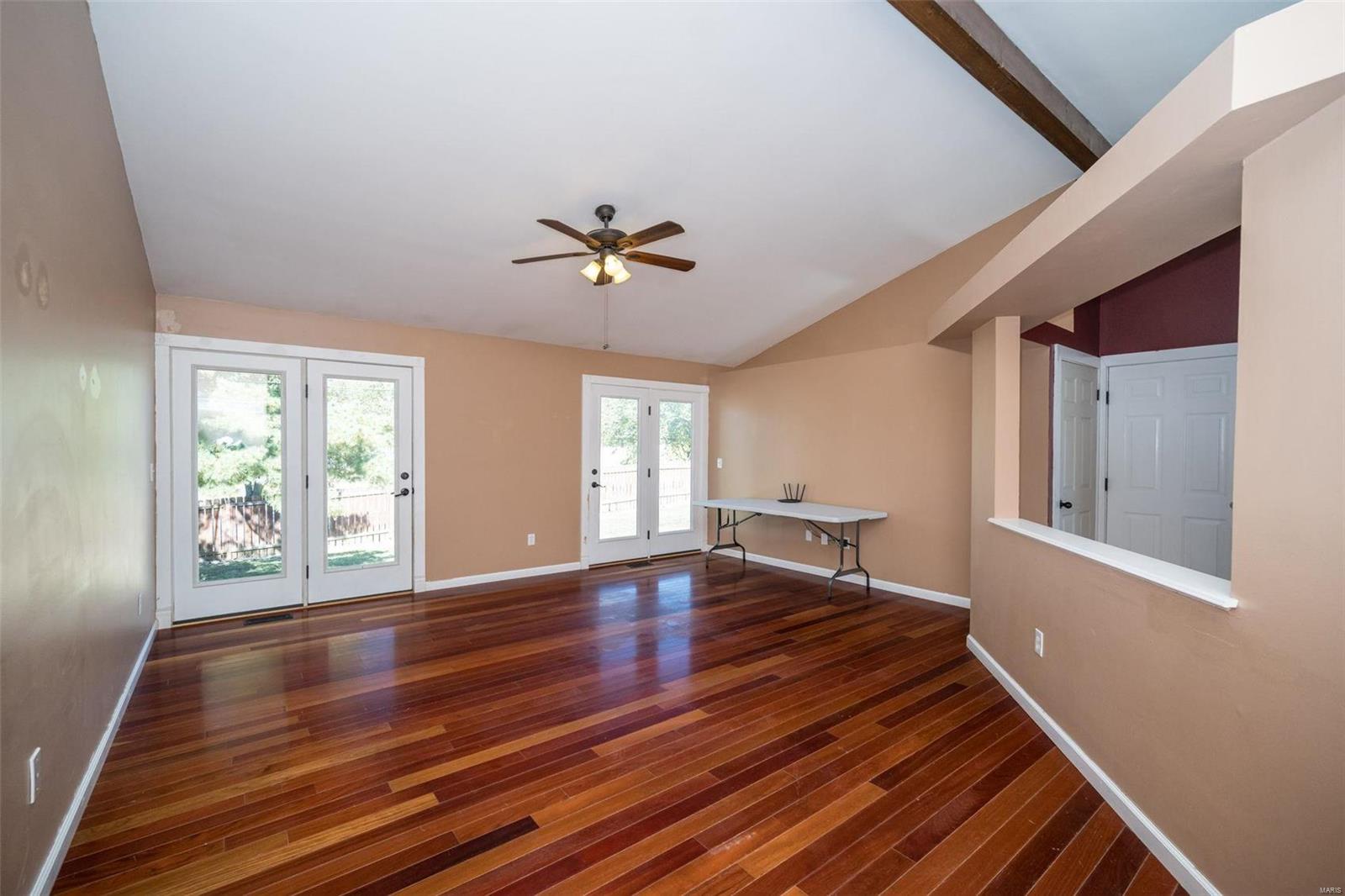 2 Whispering Ridge Court St. Peters, MO 63376 - Photo 8 of 23 Gallery Image 8