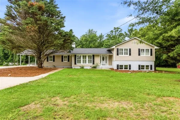 $399,000 | 76 Willis Street, Molena, GA 30258