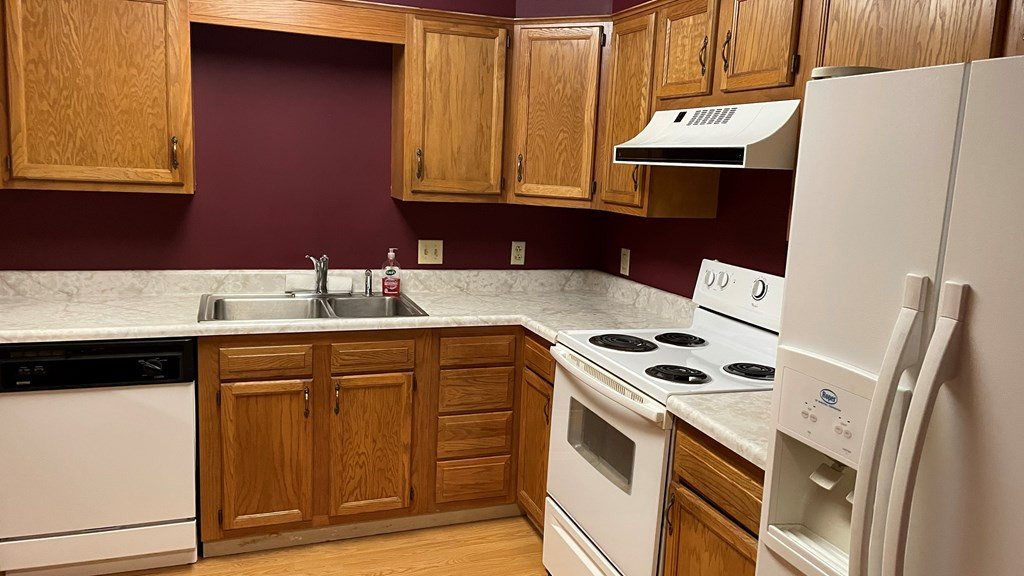 140 Maryland Road Plattsburgh, NY 12903 - Photo 8 of 29 Gallery Image 8