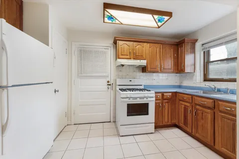 $199,000 | 1035 Randolph Street, Unit 1W, Oak Park, IL 60302