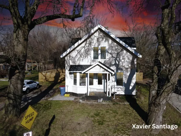 $264,999 | 1128 Emerald Avenue Northeast, Grand Rapids, MI 49503