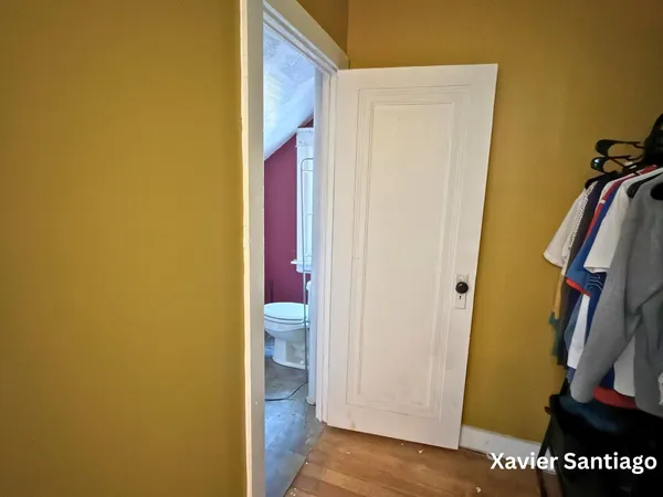 $264,999 | 1128 Emerald Avenue Northeast, Grand Rapids, MI 49503