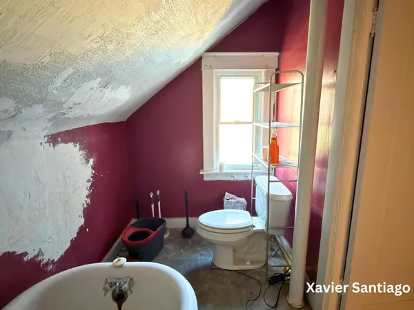 $264,999 | 1128 Emerald Avenue Northeast, Grand Rapids, MI 49503