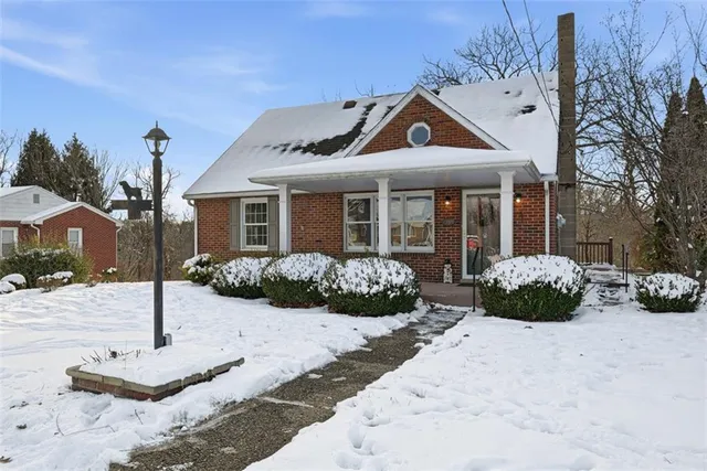 $245,000 | 76 Valleyview Drive, Ambridge, PA 15003