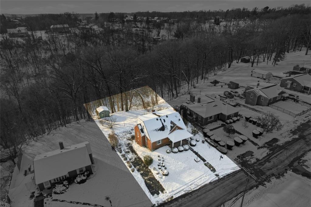 76 Valleyview Drive Ambridge, PA 15003 - Photo 2 of 44