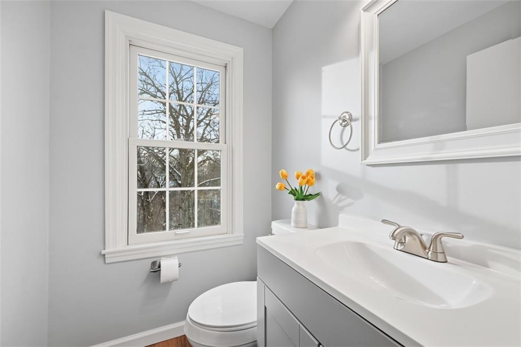 76 Valleyview Drive Ambridge, PA 15003 - Photo 26 of 44 1/2 Bath 2nd Floor near Primary Bedroom