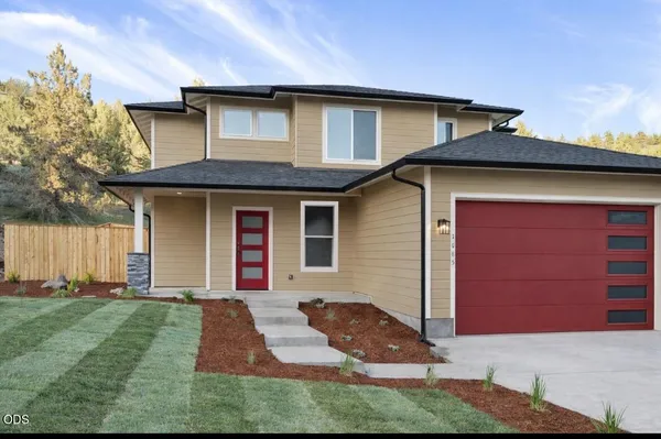 $569,900 | 1169 Orange Blossom Drive, Unit 130, Klamath Falls, OR 97601
