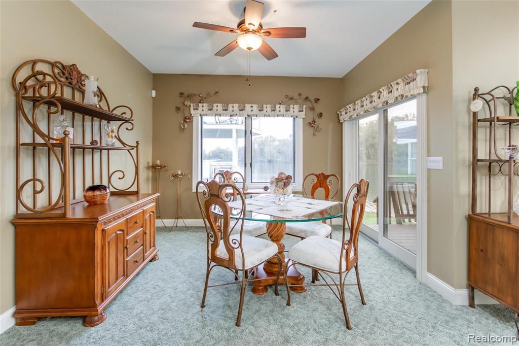 2349 Riverside Pointe Drive St. Joseph, MI 49085 - Photo 9 of 62