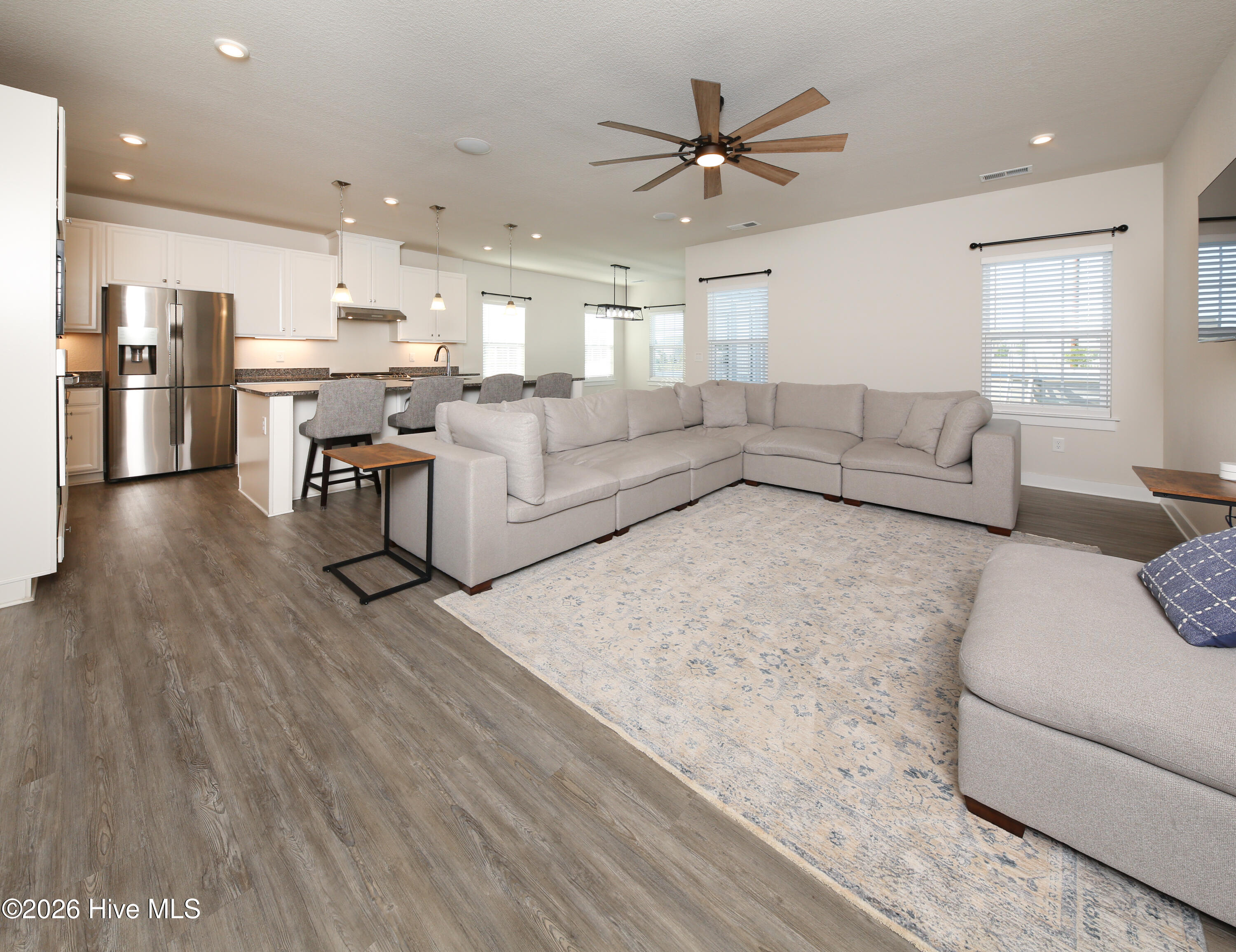 410 Green Lake Road Moyock, NC 27958 - Photo 15 of 46 living room