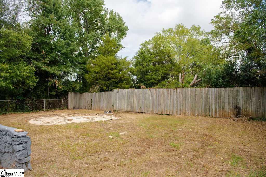 114 Stratford Road Greenville, SC 29605 - Photo 16 of 21