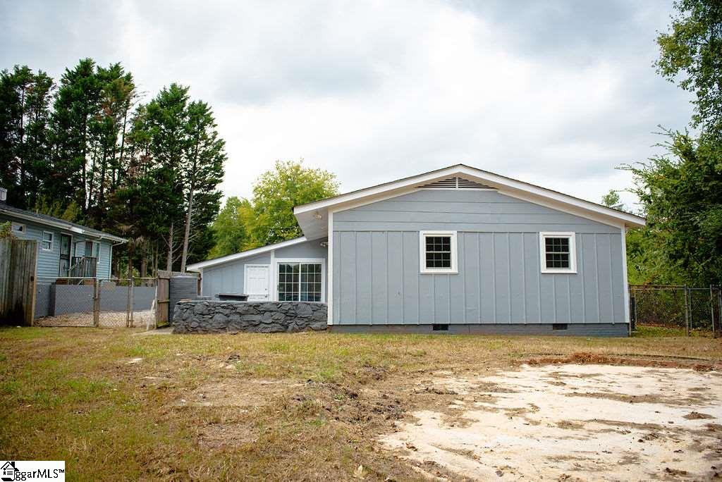 114 Stratford Road Greenville, SC 29605 - Photo 17 of 21