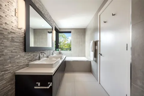 $1,695,000 | 3030 North Ocean Boulevard, Unit S106, Fort Lauderdale, FL 33308