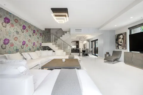 $1,695,000 | 3030 North Ocean Boulevard, Unit S106, Fort Lauderdale, FL 33308