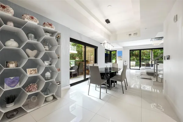 $1,695,000 | 3030 North Ocean Boulevard, Unit S106, Fort Lauderdale, FL 33308