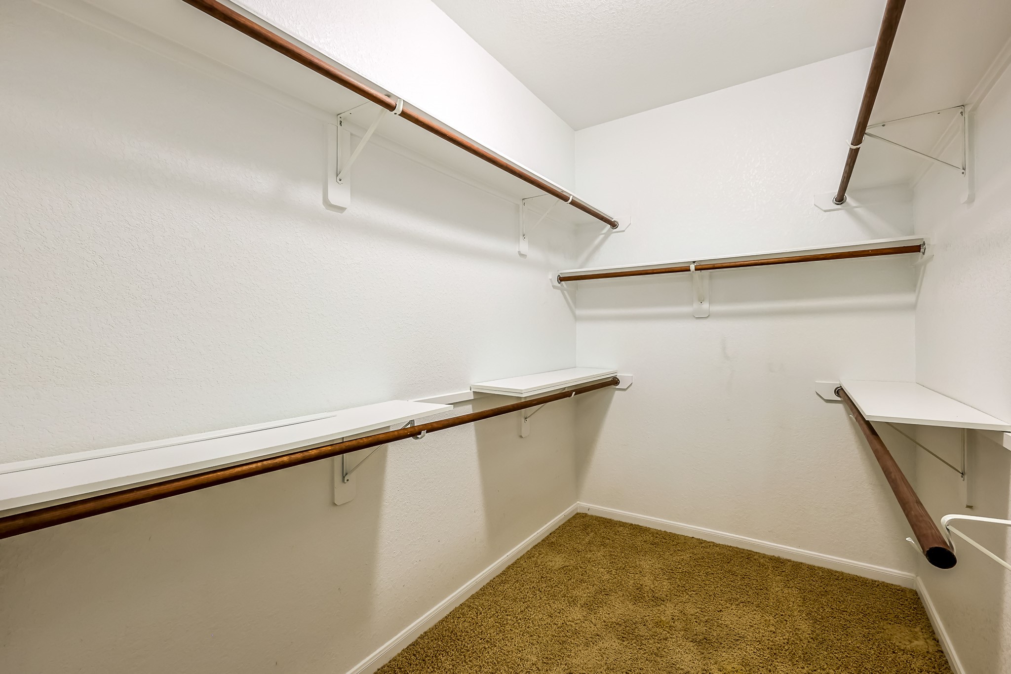6014 Watford Bend Rosenberg, TX 77471 - Photo 15 of 36 a view of a hallway with stairs