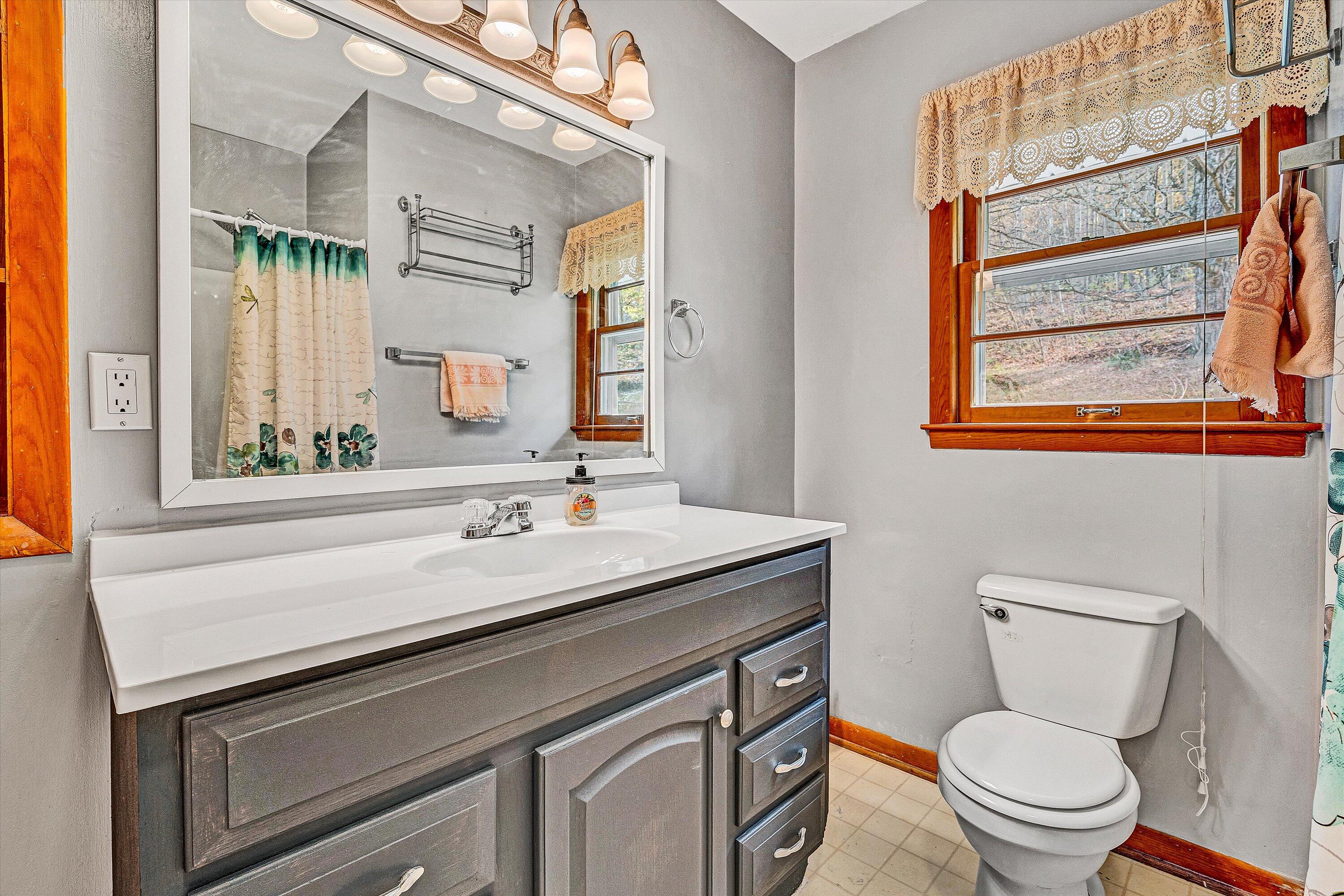 7796 Newport Road Catawba, VA 24070 - Photo 21 of 71 19-VM-05699