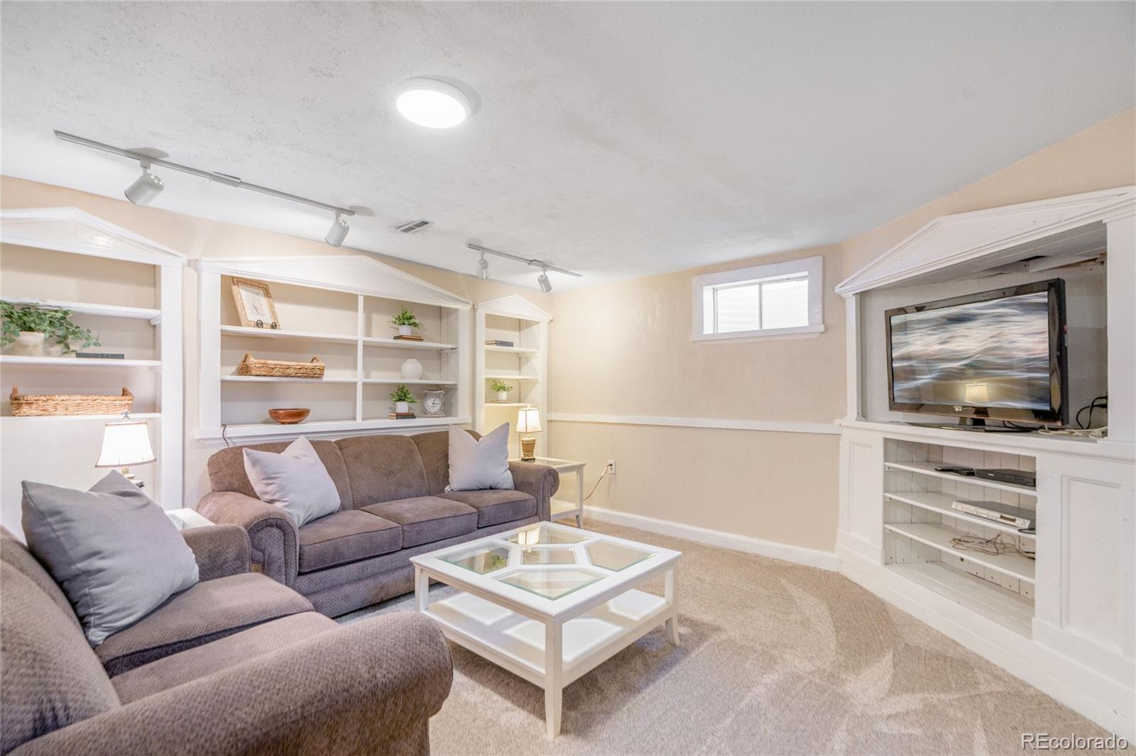 13285 Rigel Drive Lone Tree, CO 80124 - Photo 34 of 47