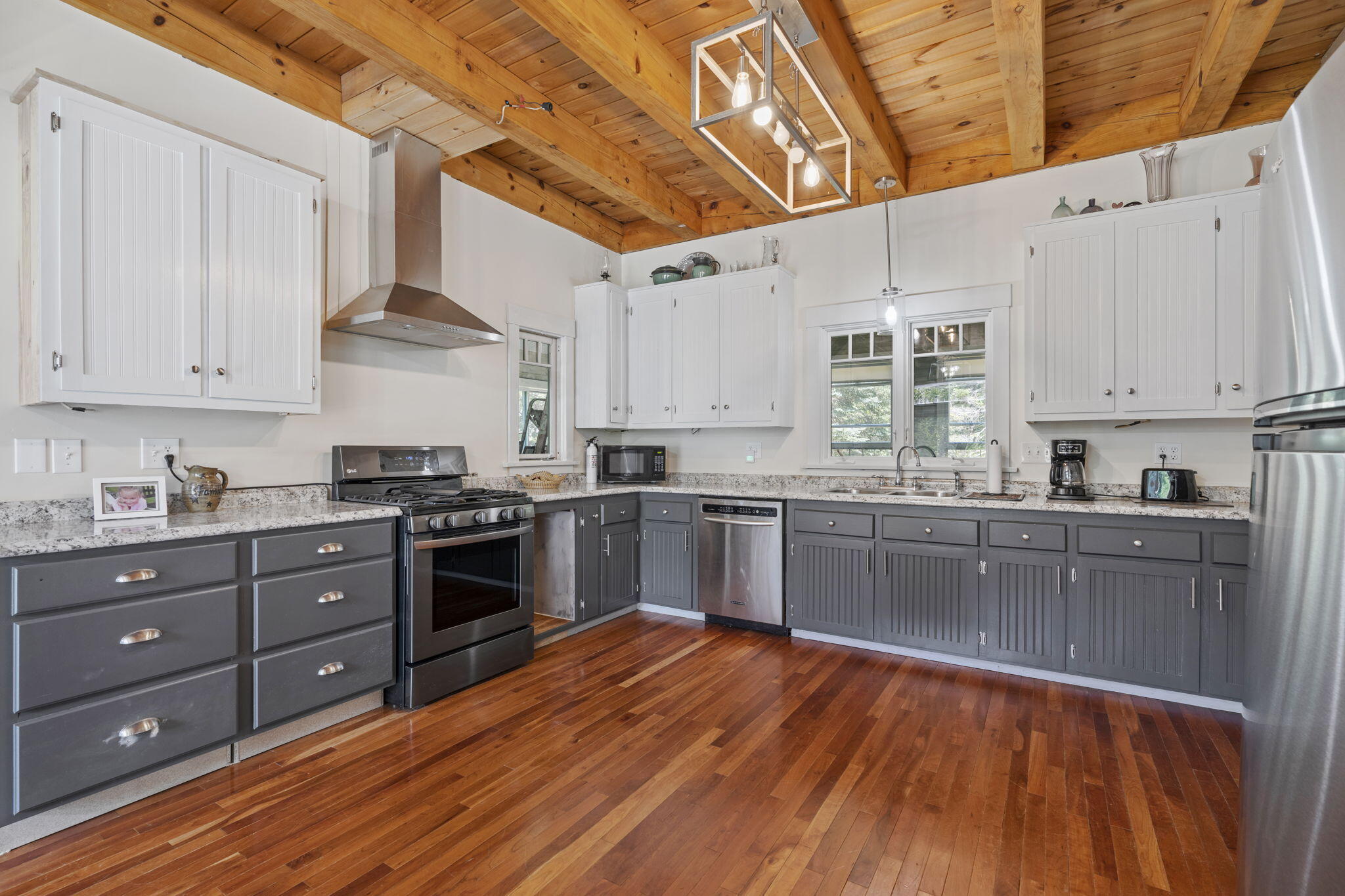 19 Littlefield Road Chebeague Island, ME 04017 - Photo 9 of 40 Maine house kitchen