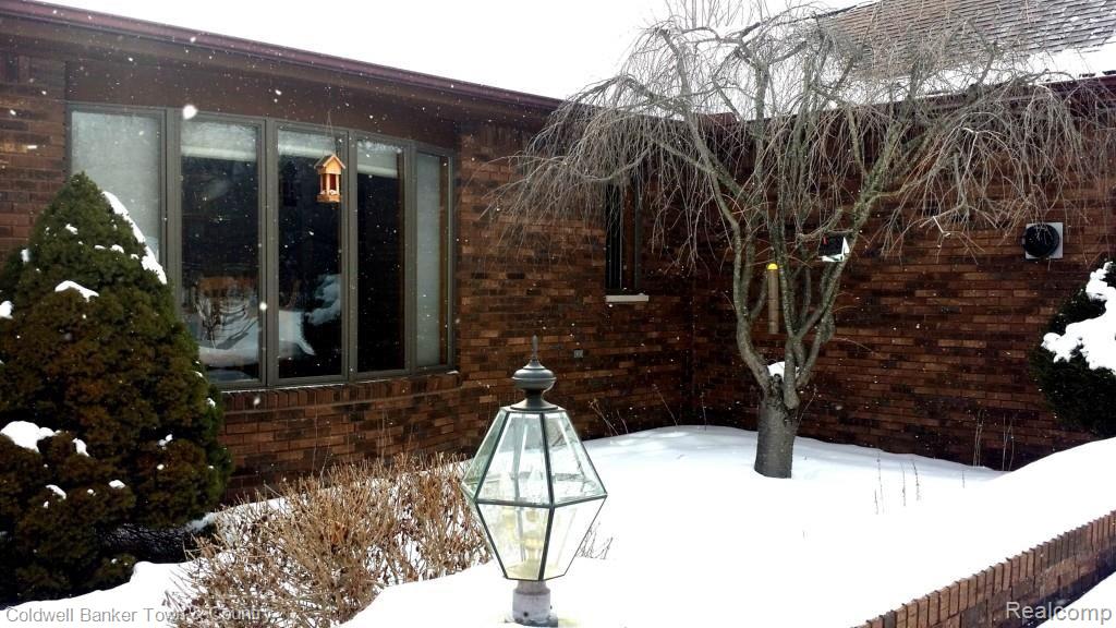 585 Shortridge Avenue Rochester Hills, MI 48307 - Photo 6 of 18