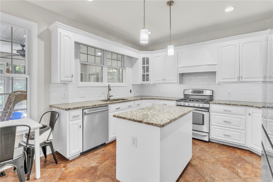 207 Devonhurst Drive Seneca, SC 29678 - Photo 14 of 45