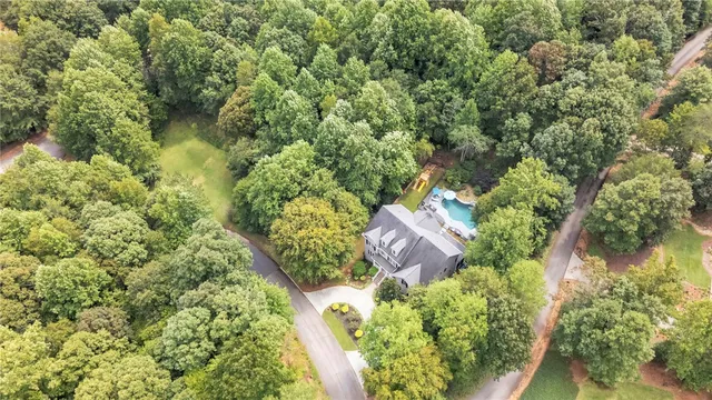 $679,000 | 207 Devonhurst Drive, Seneca, SC 29678