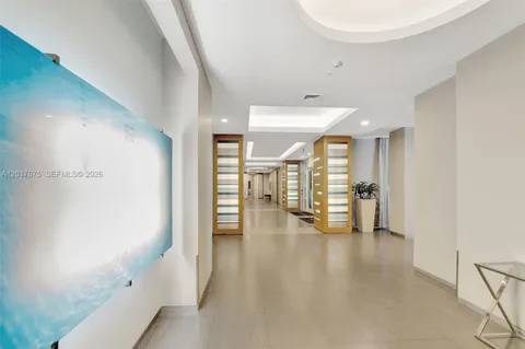 $529,999 | 1900 North Bayshore Drive, Unit 4606, Miami, FL 33132