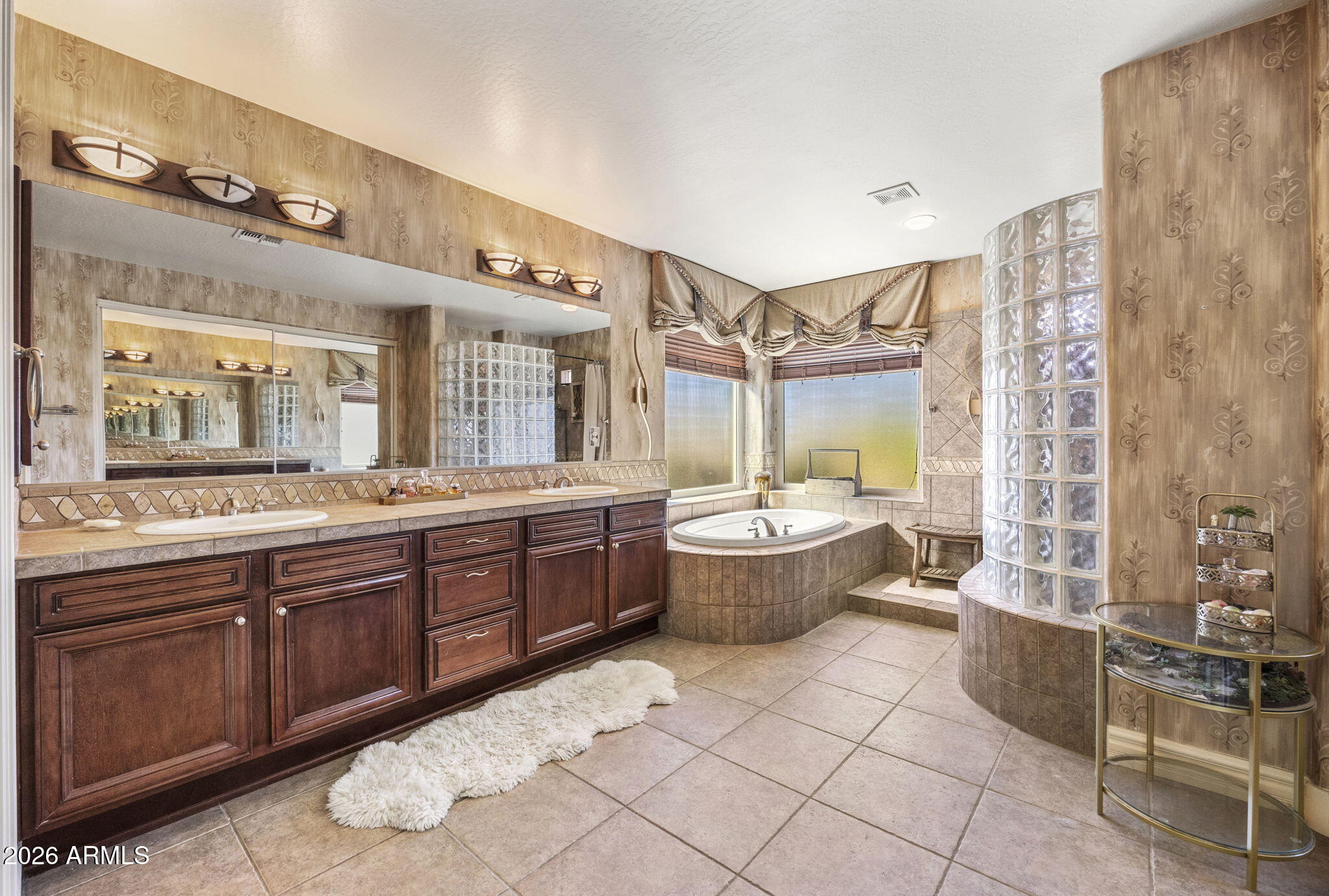 18377 West Piedmont Road Goodyear, AZ 85338 - Photo 12 of 23 Primary Bathroom