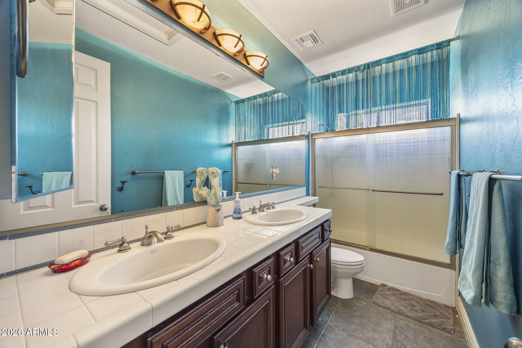 18377 West Piedmont Road Goodyear, AZ 85338 - Photo 17 of 23 Upstairs secondary Bath