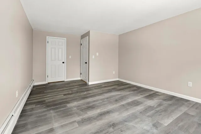 $200,000 | 80 R English Village Road, Unit 302, Manchester, NH 03102