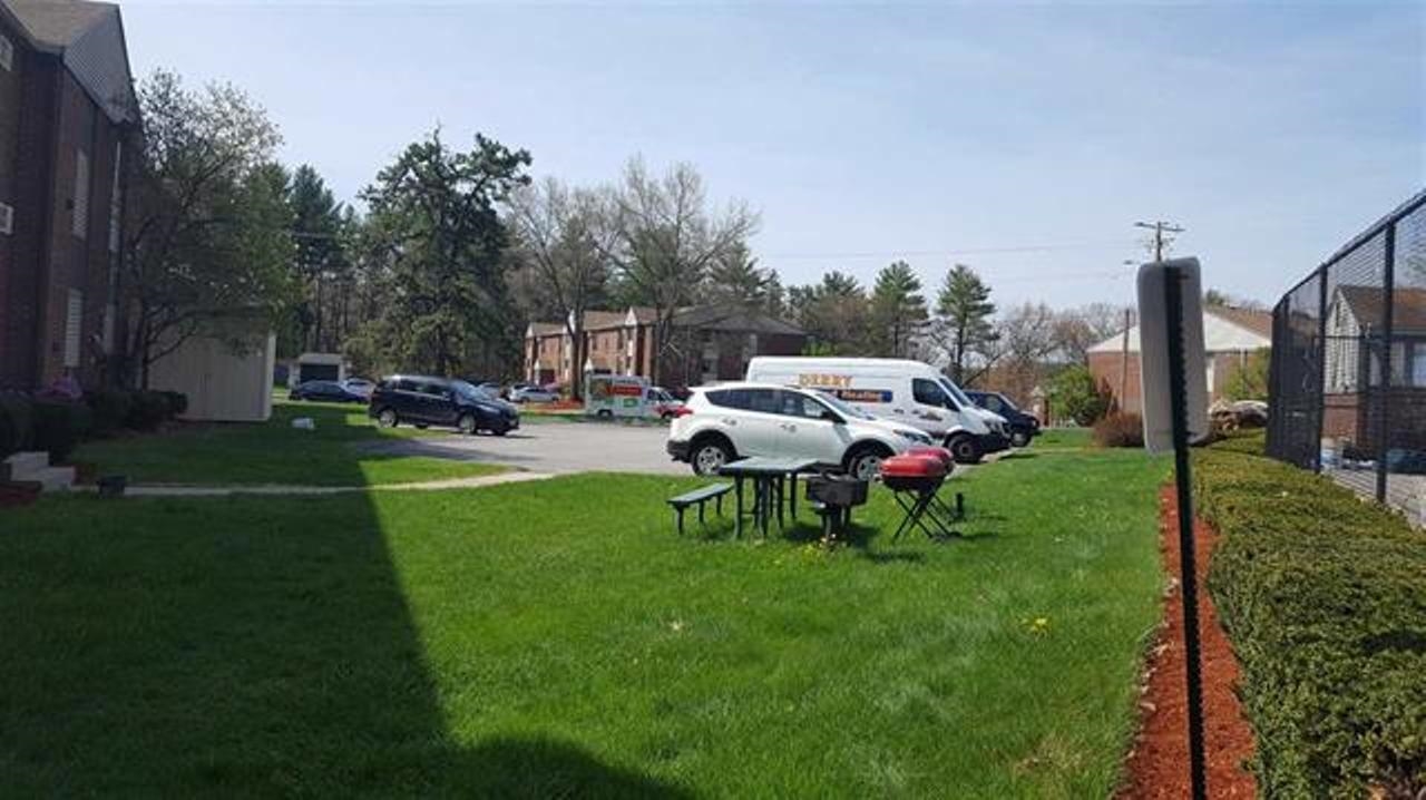 80 R English Village Road, Unit 302 Manchester, NH 03102 - Photo 32 of 32